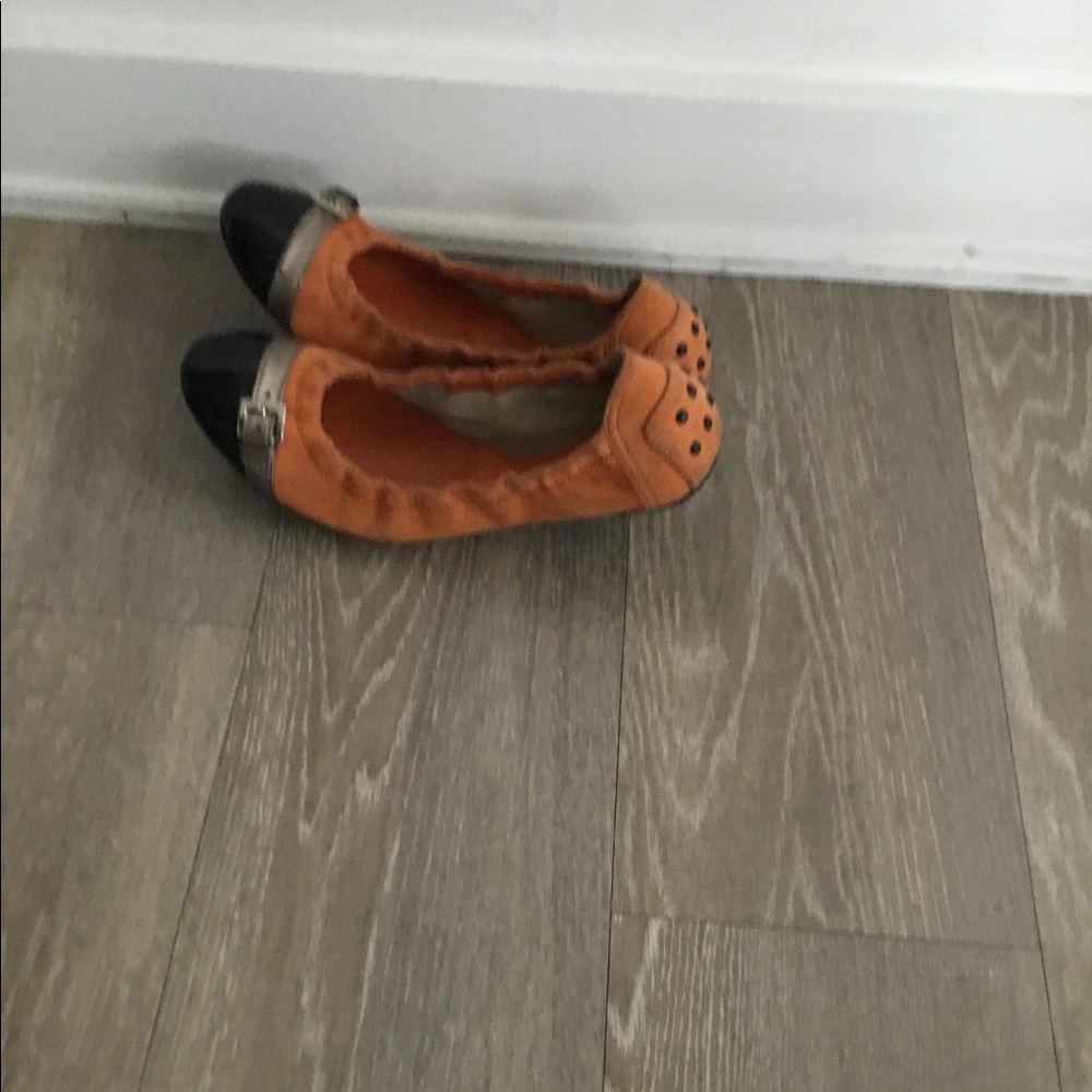 Tod’s Brown Flat Loafers Leather Suede shoe. Size 5. Used $120 - Picture 5 of 7